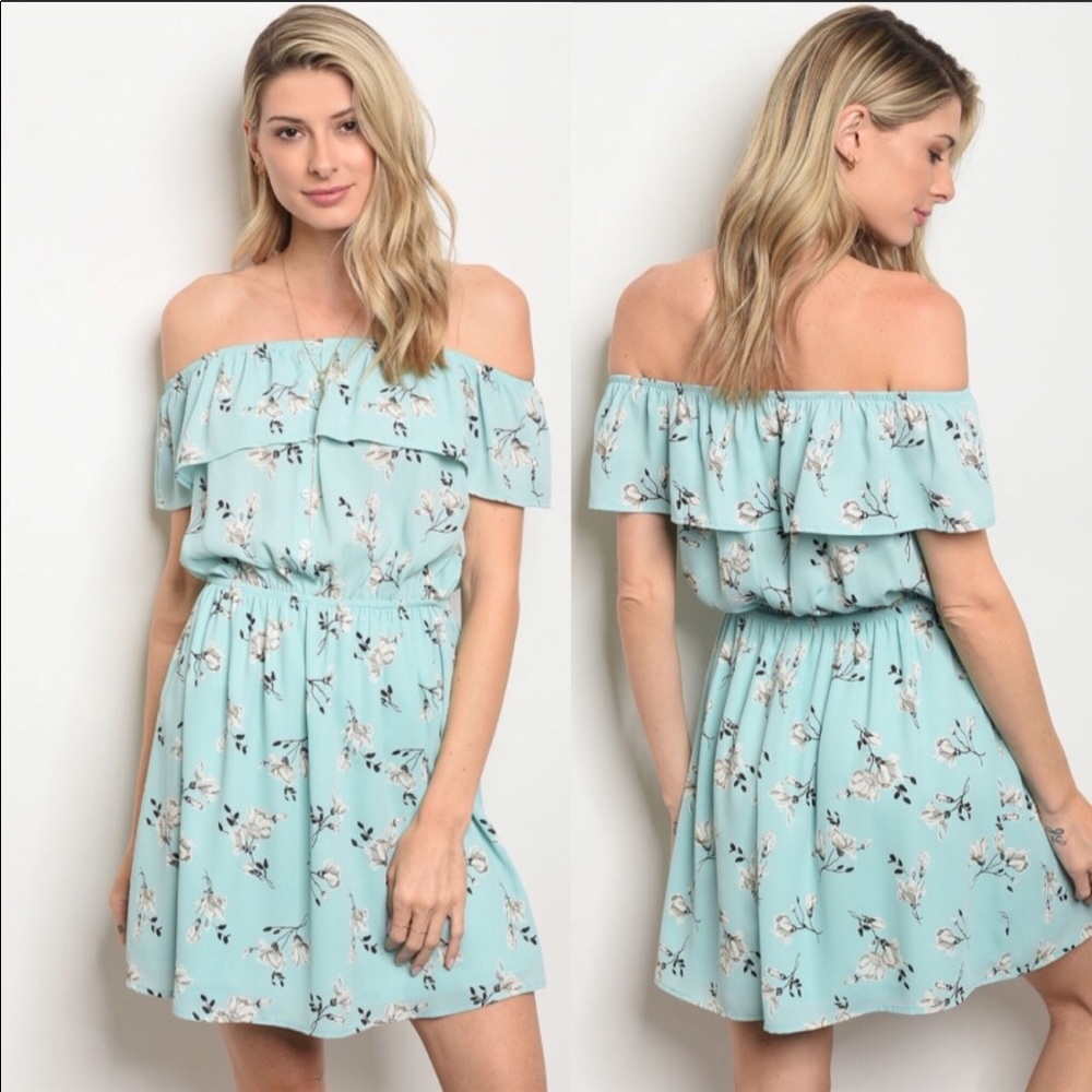 Floral Off the Shoulder Mini Dress size small
